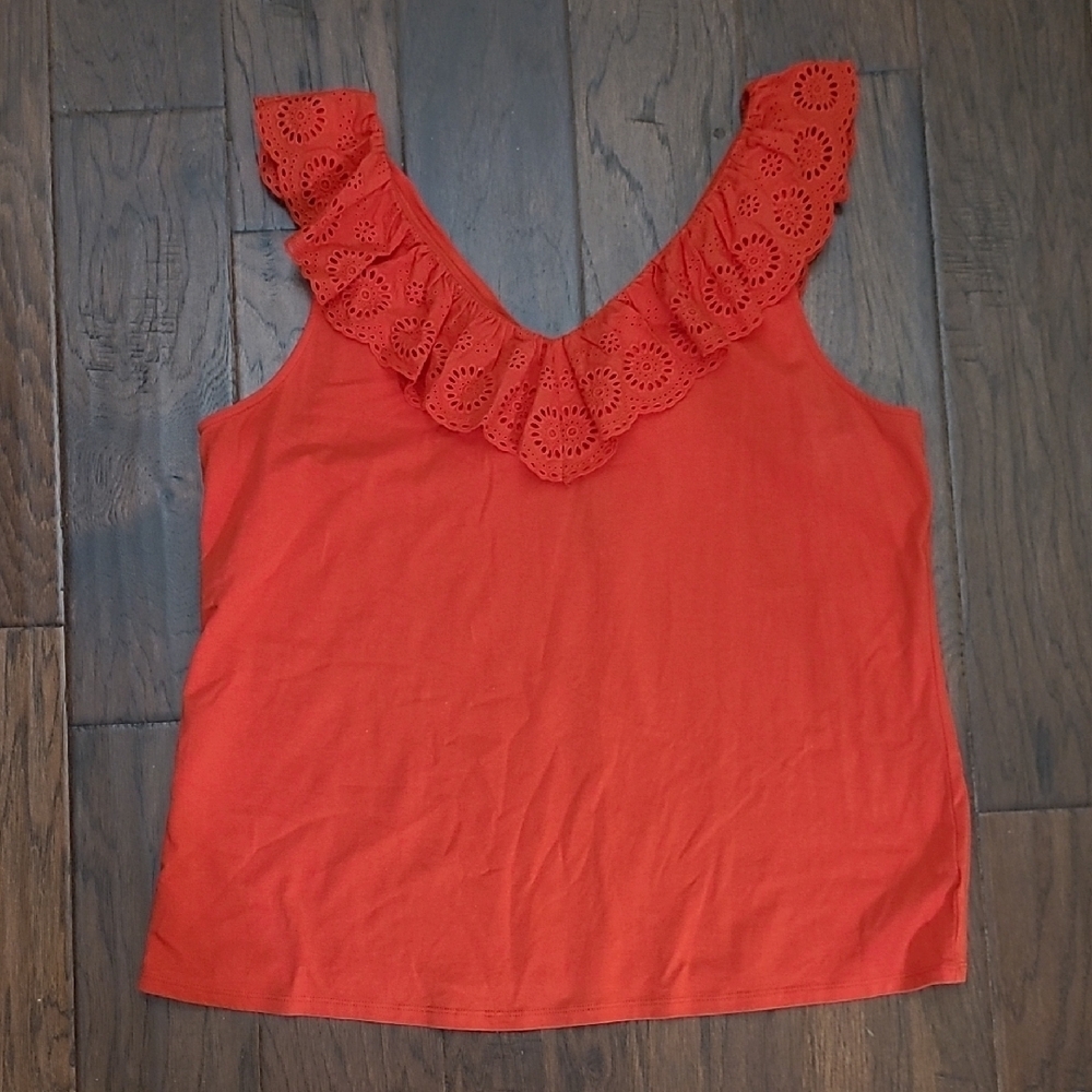 NWT Crown & Ivy women's sleeveless top with eyelet ruffle neckline size 1X